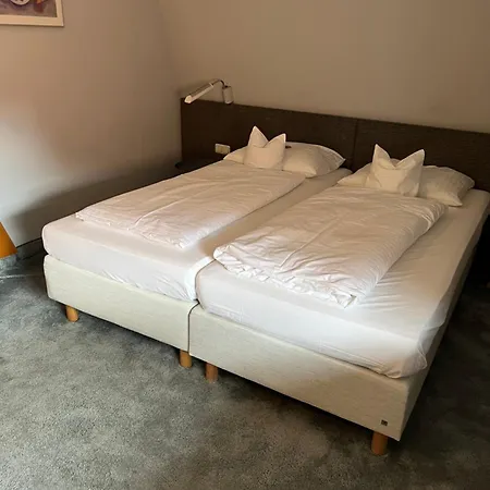 Hotel Lachnerhof 3*